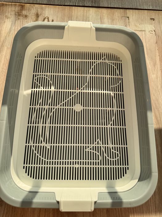 Продам лотки для кошек