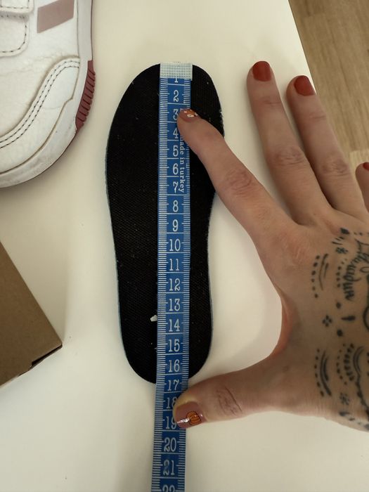 Адидас детски маратонки