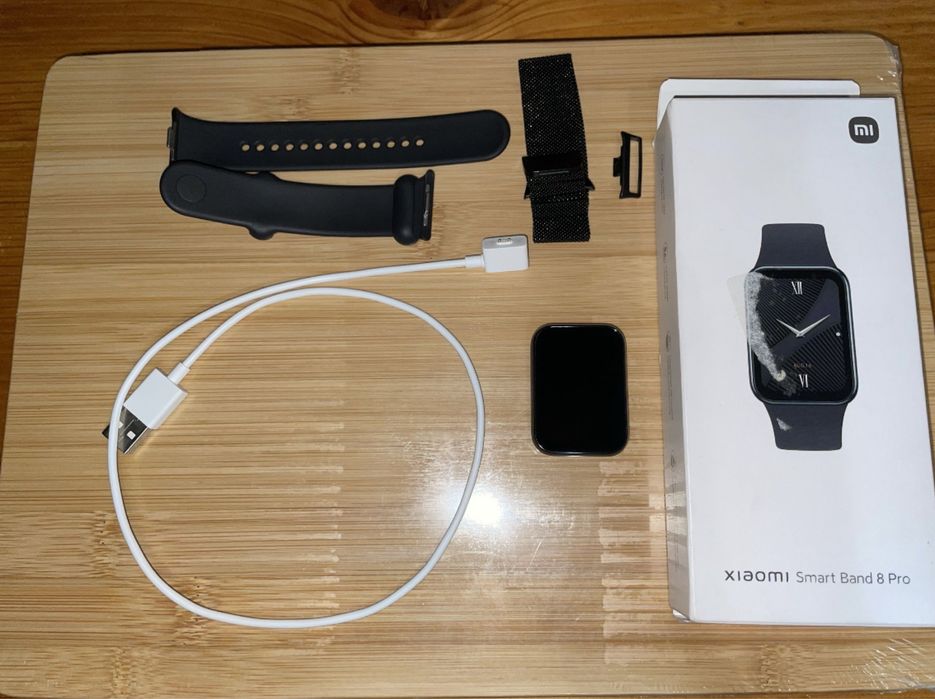 Продам mi band 8pro