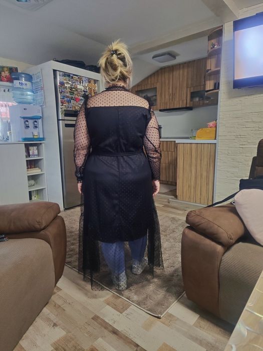 Черна лека рокля