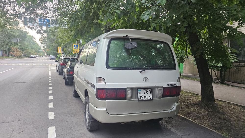 Toyota granvia 1997г