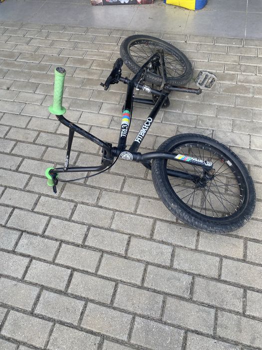 Vand bicicleta bmx