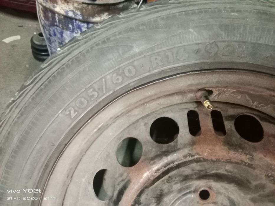 Продам колеса на таета 40