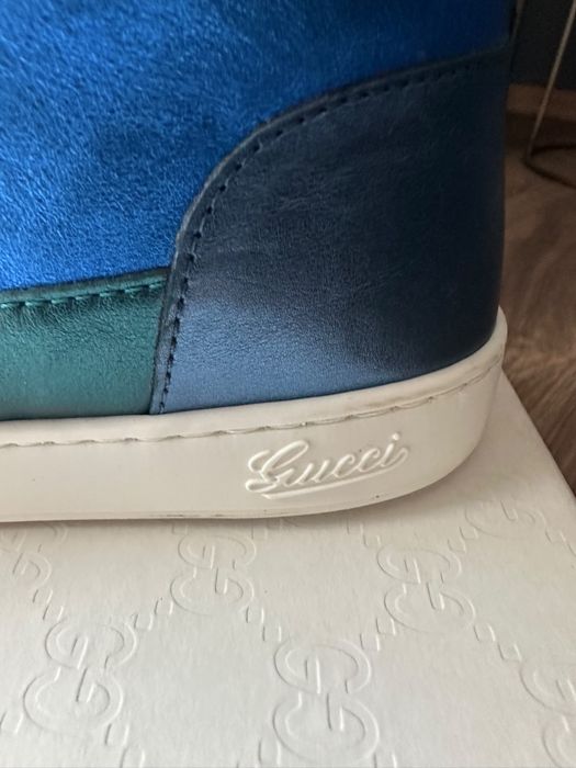 Vand adidasi Gucci