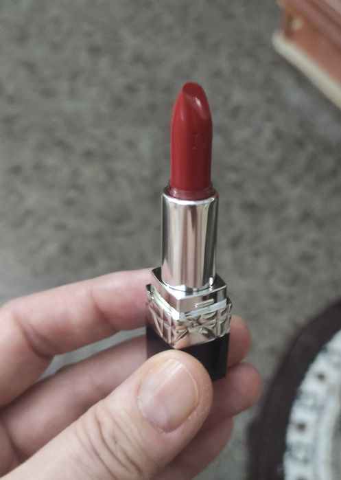 Помада от Dior Оригинал