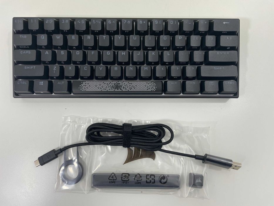 Tastatura K65 RGB Mini Noua