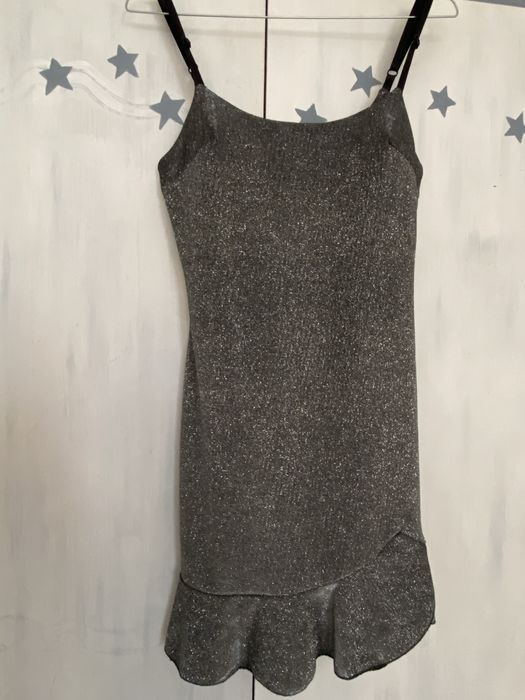 Парти рокли и ежедневни XS-S