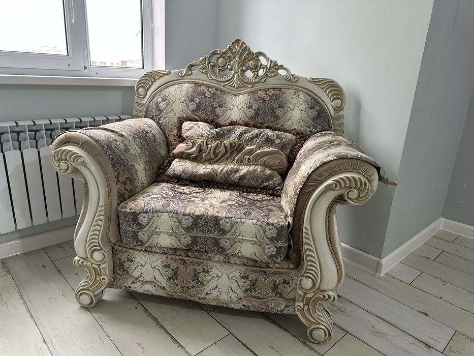 Продаю мебель для зала