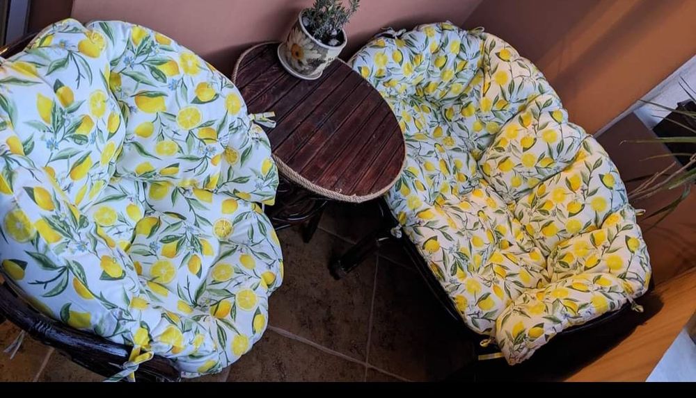 Възглавници за пейки, мебели и люлки