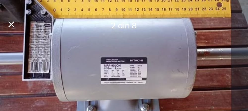 Motor trifazic cu ax dublu