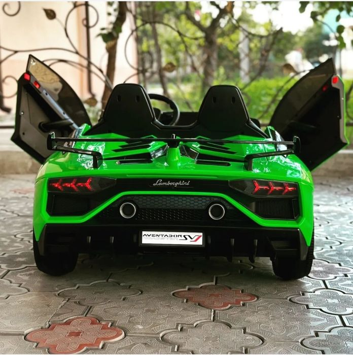 Drifting Lamborghini Aventador SV Red

- Автомобил педал билан хам пул