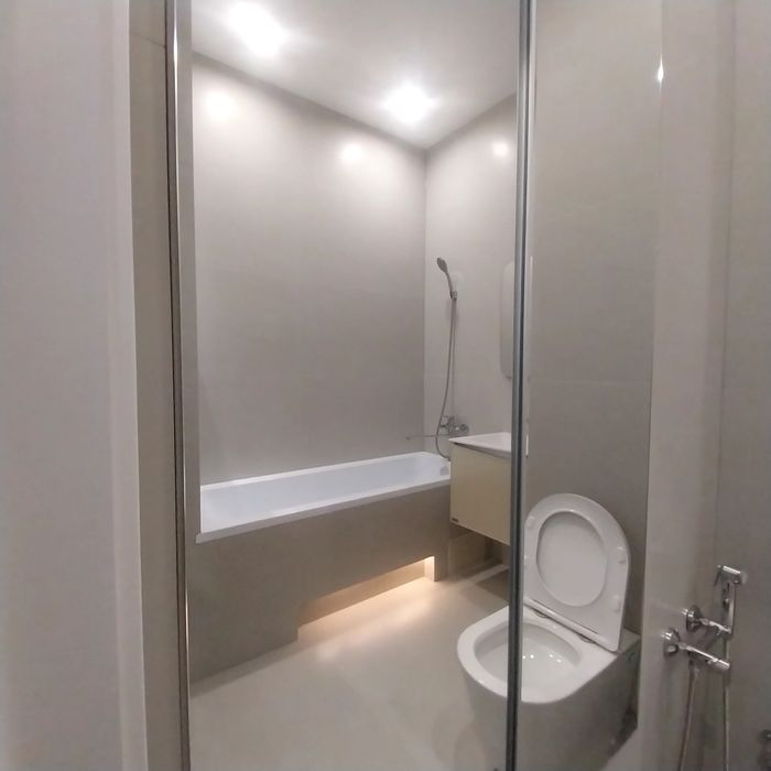 Кафельшик и сантехни