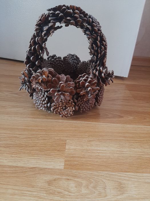 Кошница от шишарки