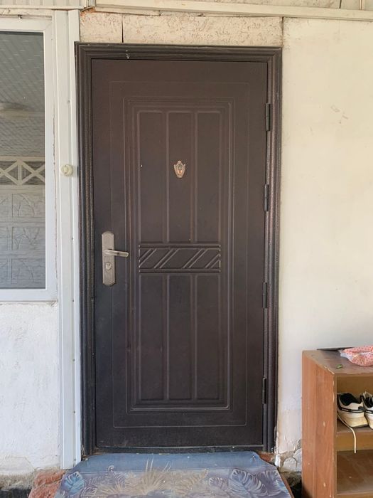 Пластик терезе темір есік сатылады