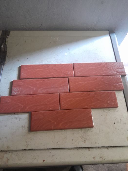 Продам   керамический  плитка