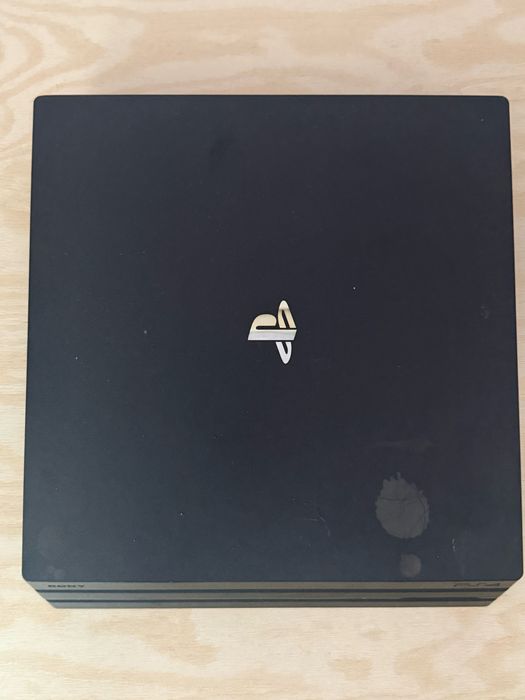 Playstation 4 PRO 1TB