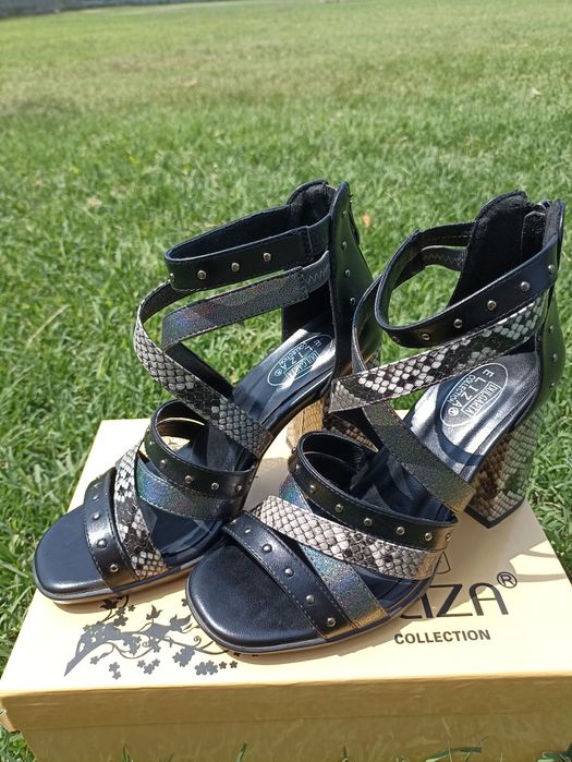 Дамски сандали на висок ток