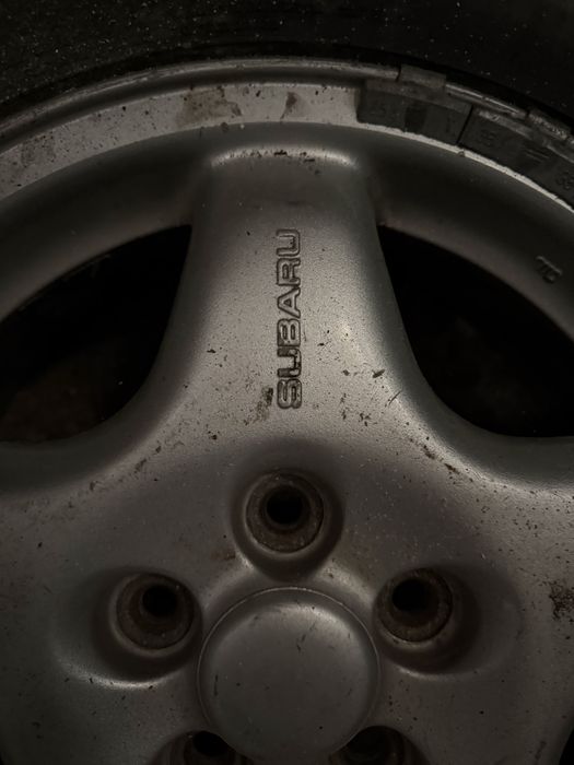 Продам колесо в сборе subaru