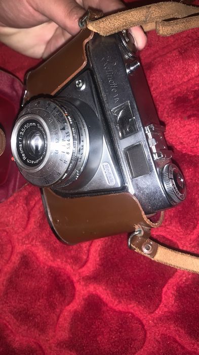 Vand aparat de fotografiat vechi