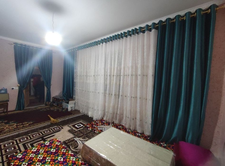 Zudlik bilan chuqursoyda uy sotiladi