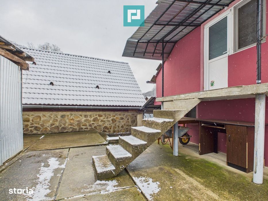 Casă individuală în Lipova