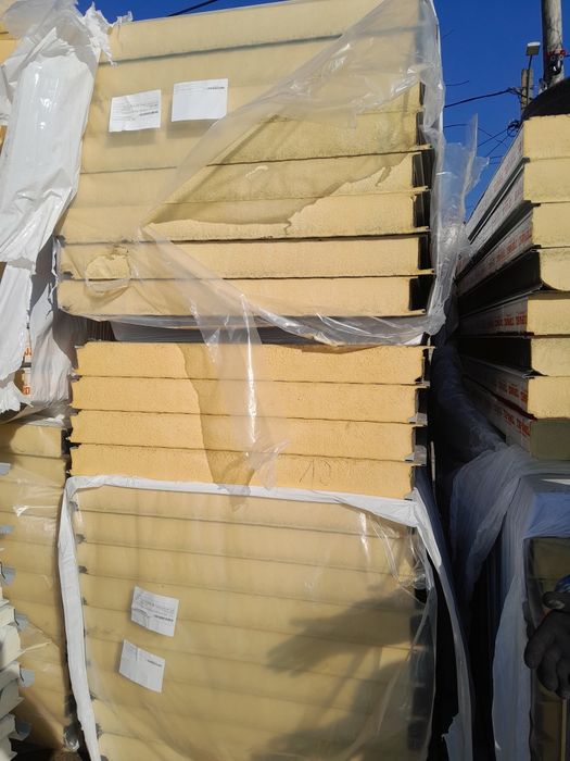 Depozit Panouri Sandwich 

Stoc Panouri Bistrita

P