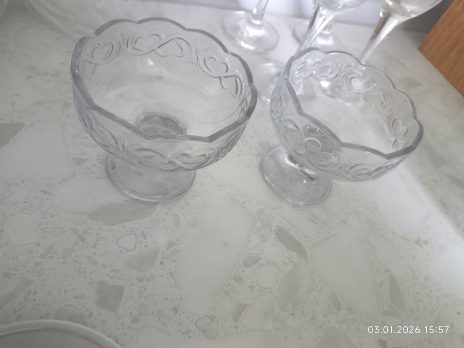 Бокалы ,стаканы,фруктовница