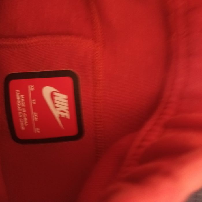 Долнище на Nike tech!