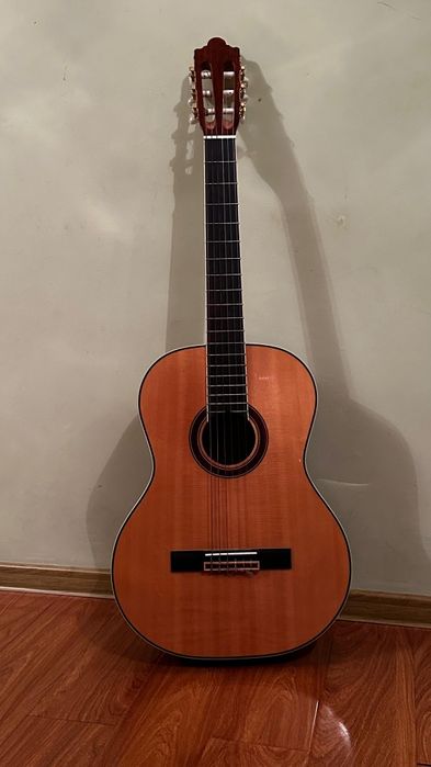 Гитара классическая