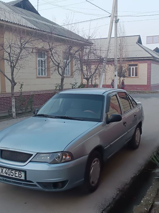 Нексия 2 сотилади 16 мотор 2014 йил