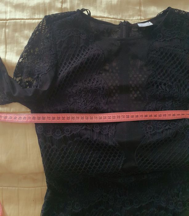 Gina Tricot M rochie neagră dantelă midi bodycon elegantă party evenimente ocazie nouă