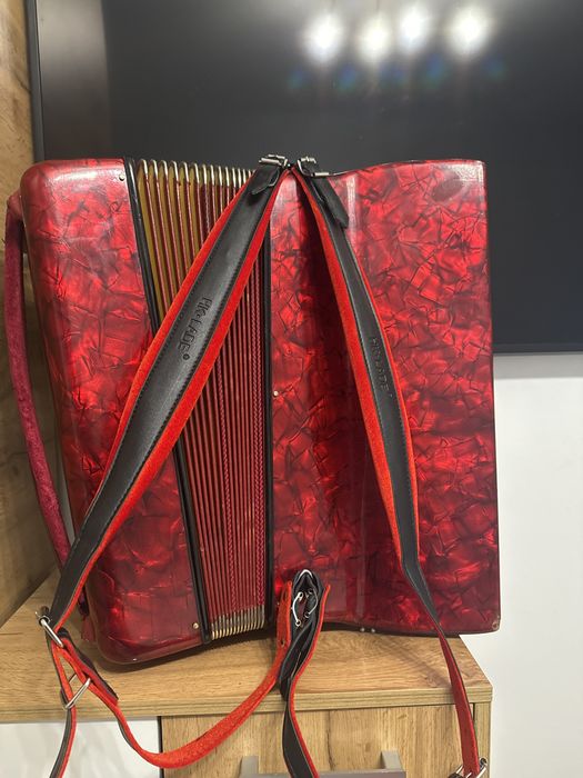 acordeon paolo soprani 120 basi