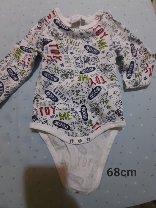 Vând lot hăinuțe bebe