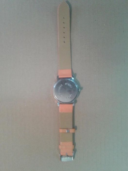 Дамски елегантен часовник