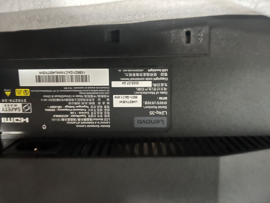 Монитор Леново 24-35