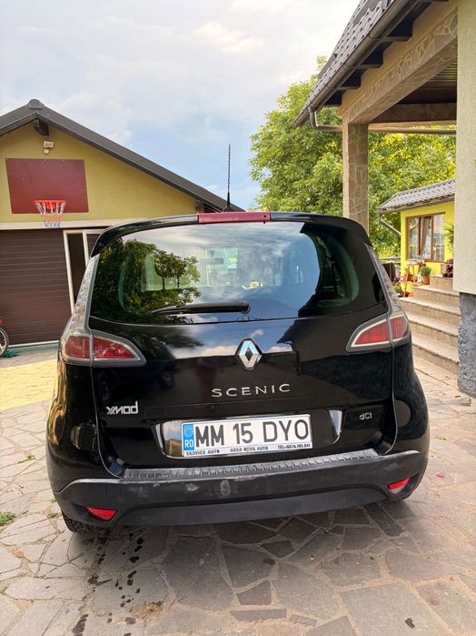 Vând Renault scenic