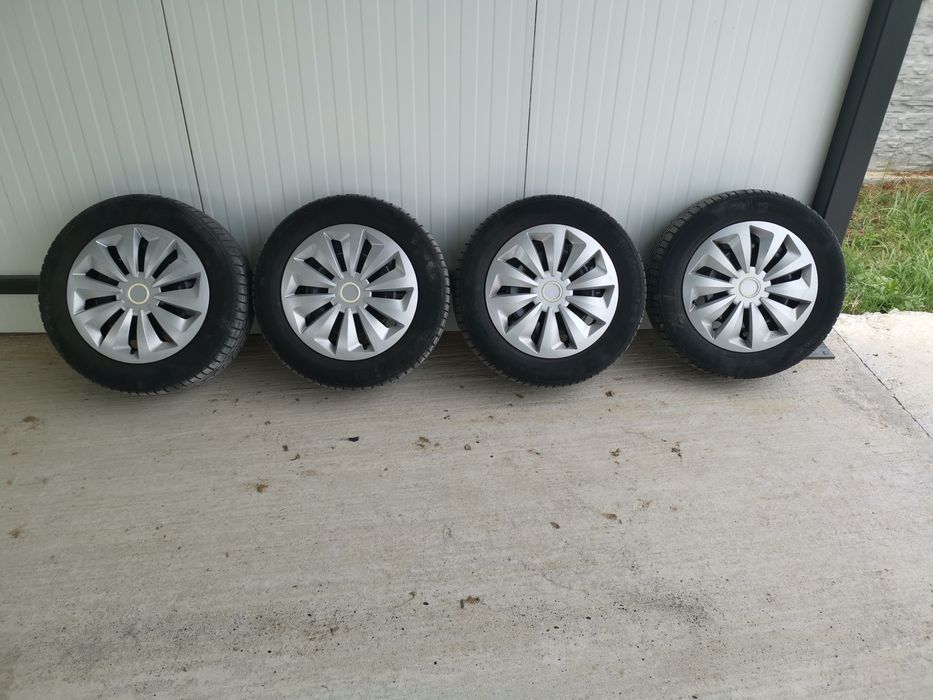 Jante tabla echipate cauciucuri Continental 205 60 16 M+S