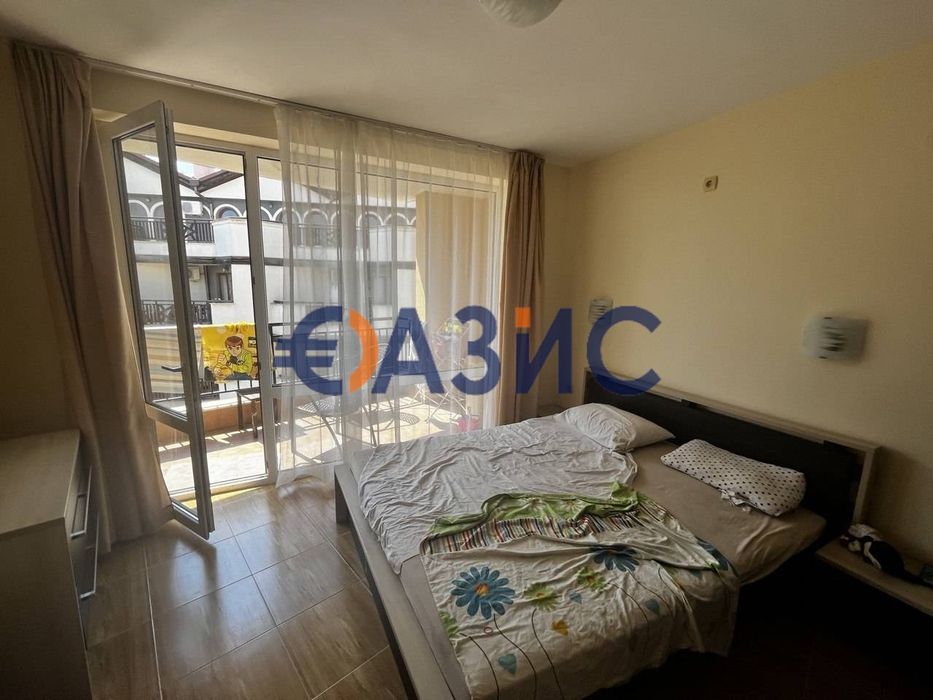 Продава се Двустаен апартамент в Свети Влас - 70 кв.м за 722 €/кв.м - Снимка #11