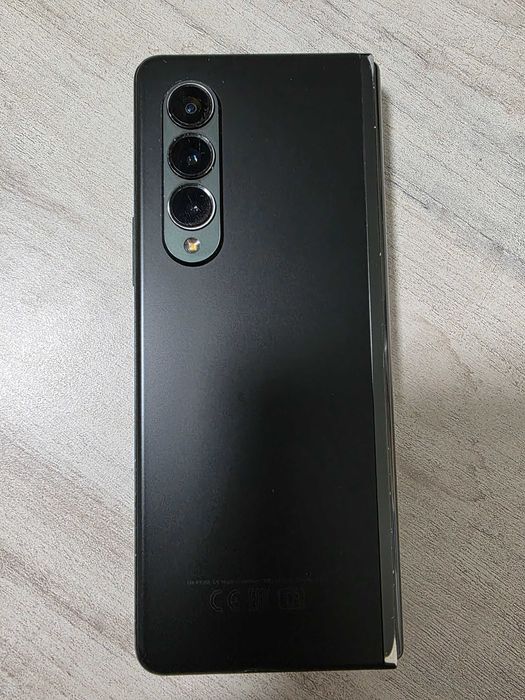 Galaxy Z Fold 3 5G