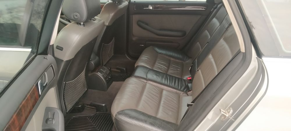 Продам автомобиль Ауди A6 Alroud.