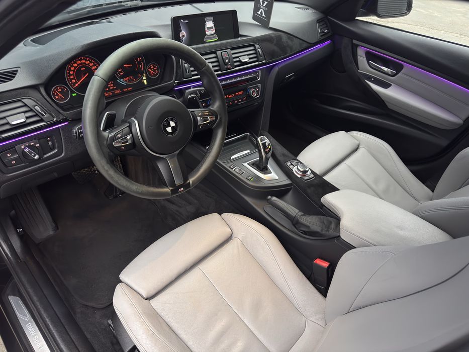 328i xDrive , Automata , Head-Up Display, Pdc, Navi mare , Recaro etc