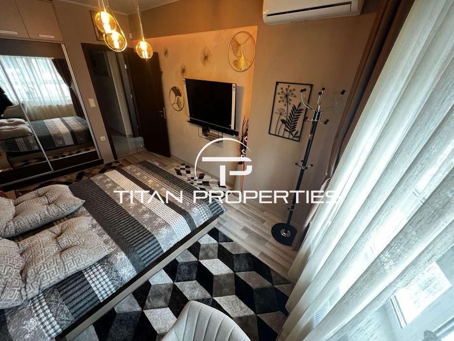 Дава се под наем Тристаен апартамент в Бургас, Славейков - 100 кв.м за 1122 € - Снимка #4