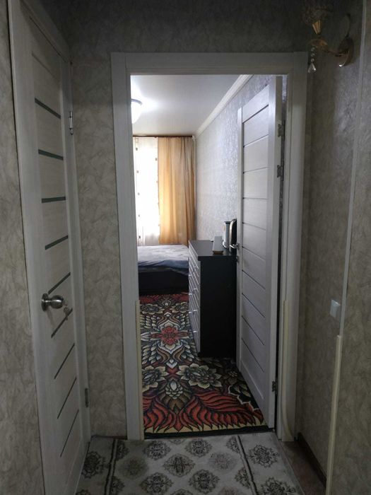 Продам 3х комн.кв.С ремонтом, частично меблирована