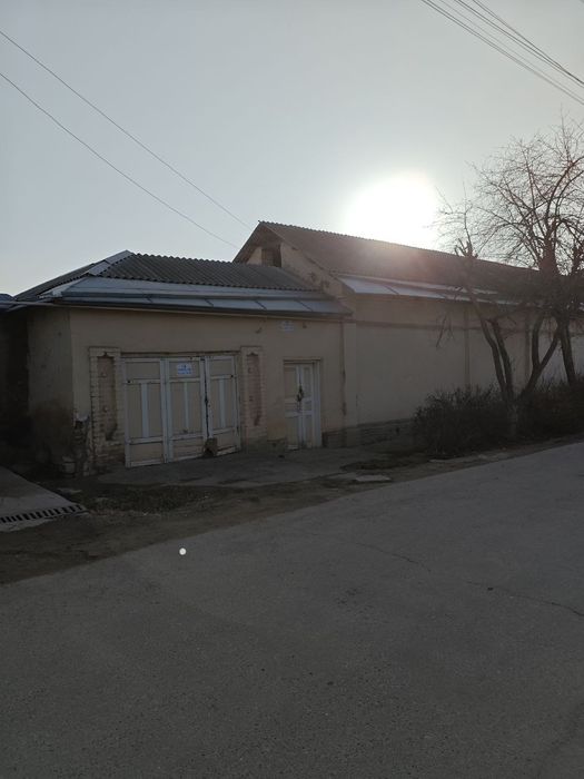 Uy Sotiladi 8.3sotix 105000$