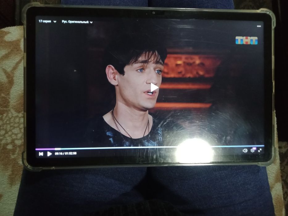 Продам планшет на гарантии