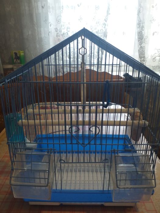 Продам клетку попугая