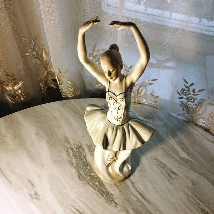 Статуэтка балерина