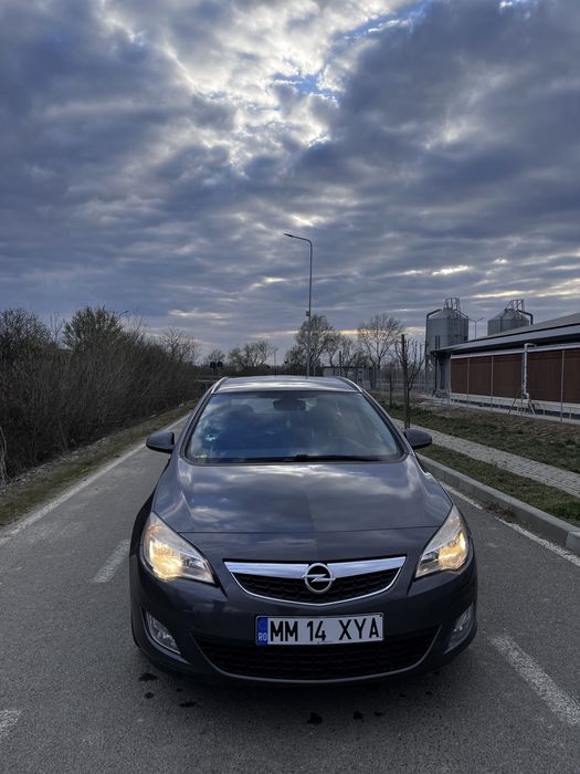 Vand sau schimb cu prelata 10ep