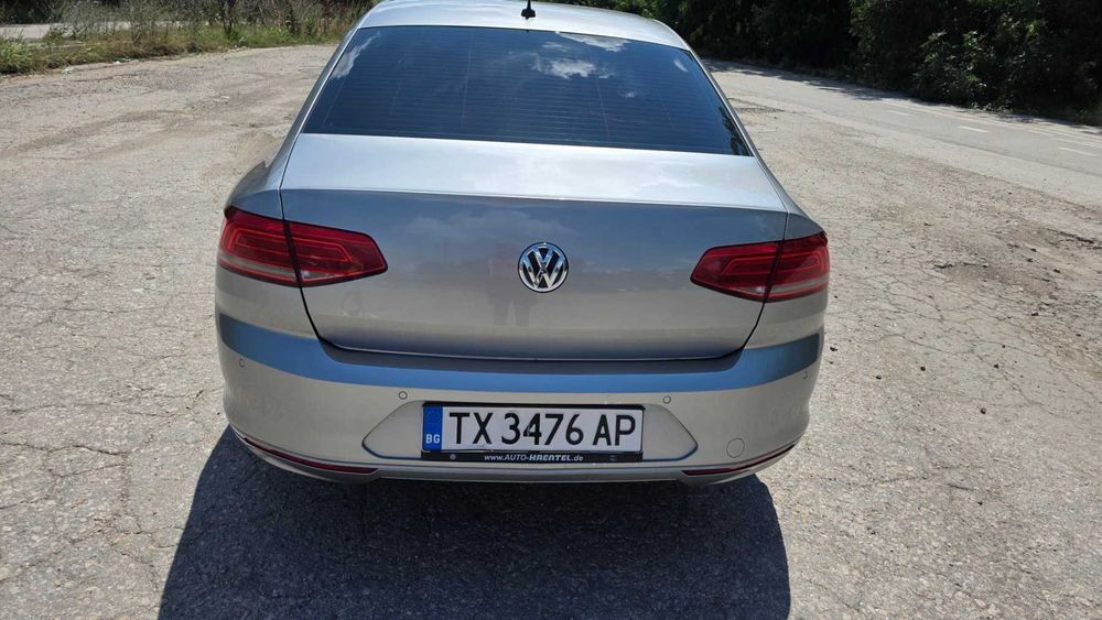 Продавам VW Passat B8, 2015 г., 2000 куб,, 150 коня