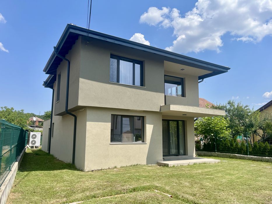 Продава се Къща в Перник, Мошино - 208 кв.м за 1924 €/кв.м - Снимка #3